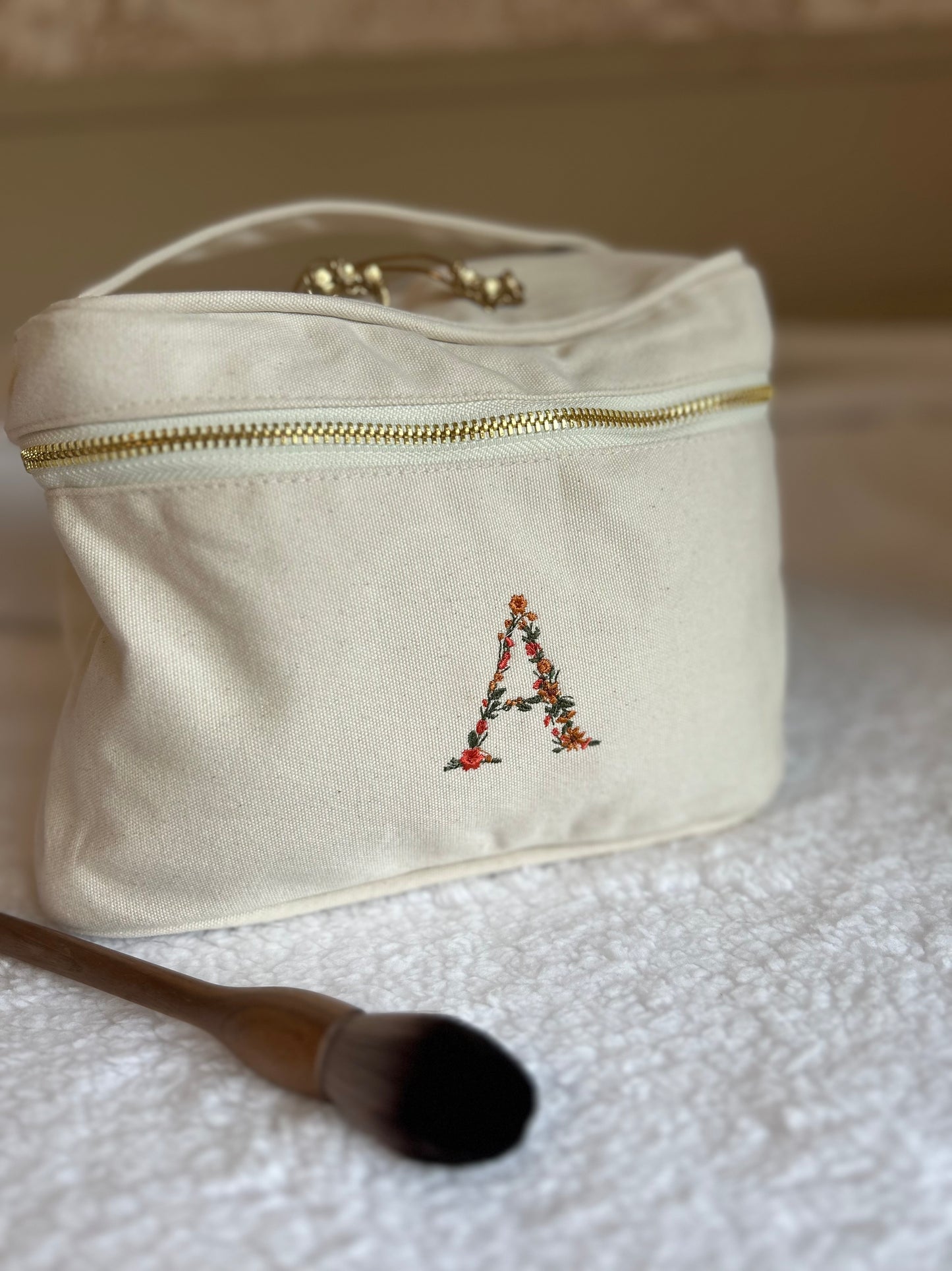 Vanity en coton initiale fleurie
