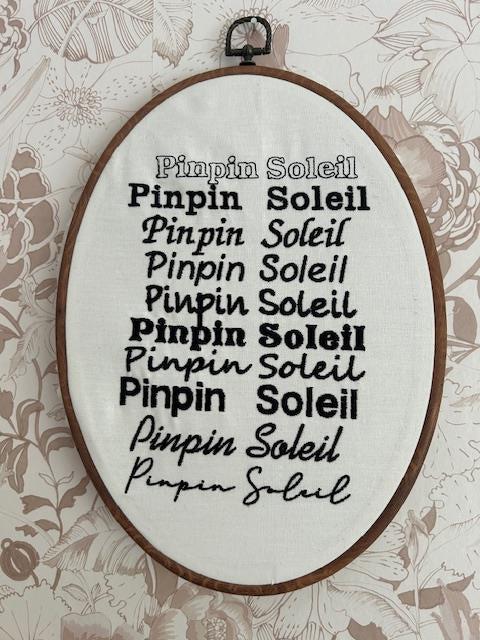 Pochon moyen initiale fleurie