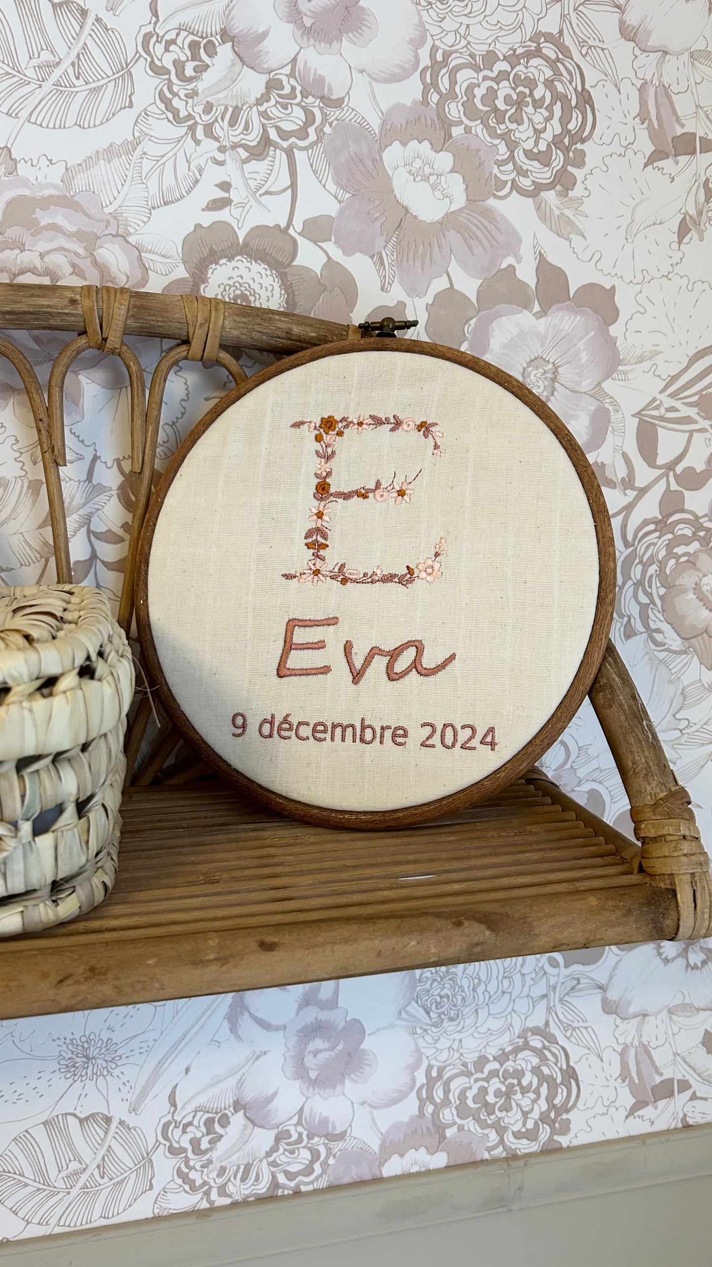 Tambourin décoratif initiale fleurie