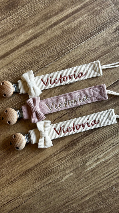Attache tétine en velours