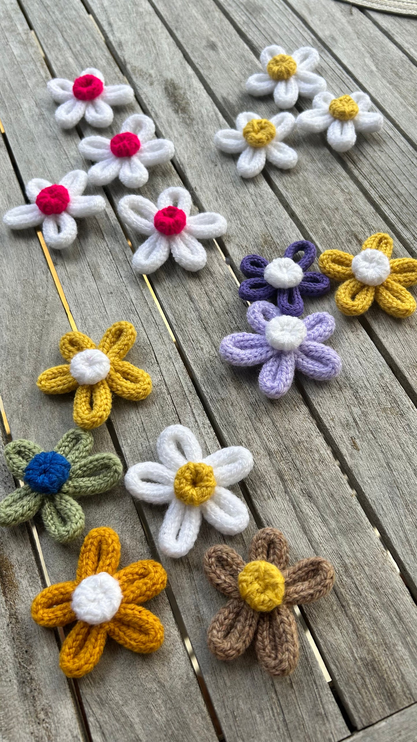 Fleur en tricotin