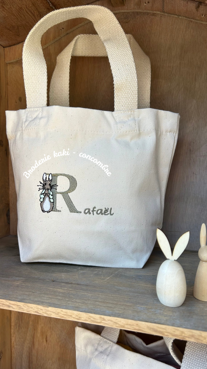 Panier de récolte pour Pâques