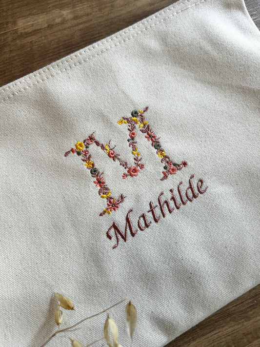 Pochette en coton initiale fleurie