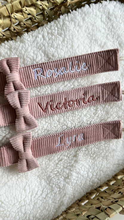 Attache tétine en velours