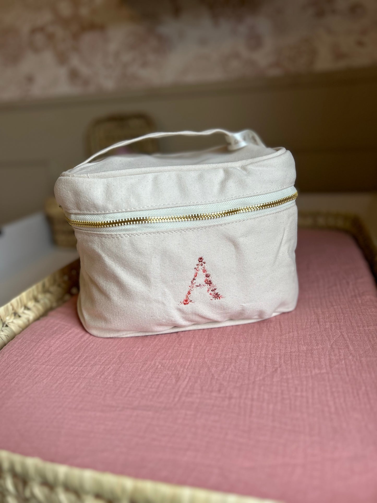 Vanity en coton initiale fleurie